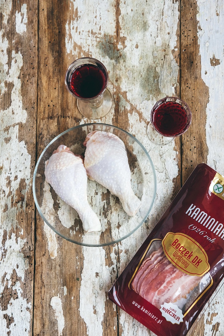 Bacon wrapped chicken drumsticks in red wine ZMW Kaminiarz - Poland manufacturer of bacon 